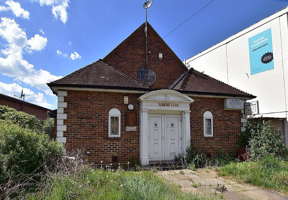 Exterior. (External). Published on 09-06-2019