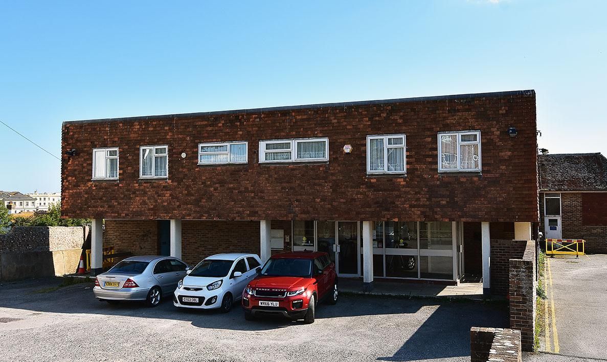 Exterior. (External). Published on 12-06-2019
