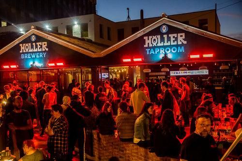 Opening. (Pub, Customers, Party). Published on 15-11-2018
