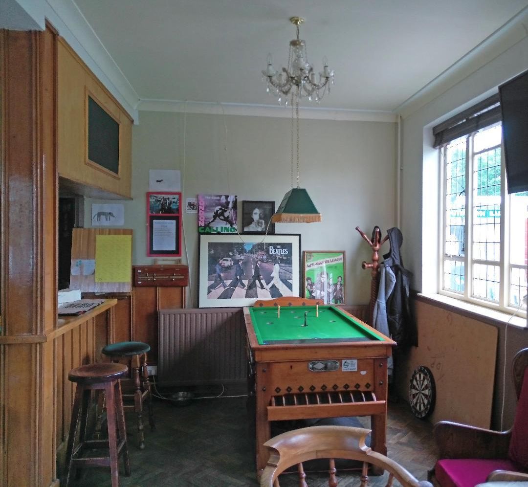 Bar billiards. (Pub). Published on 29-11-2018