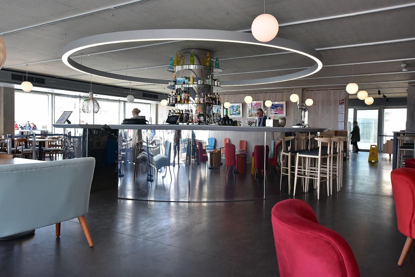 Bar. (Pub, Bar). Published on 02-05-2019