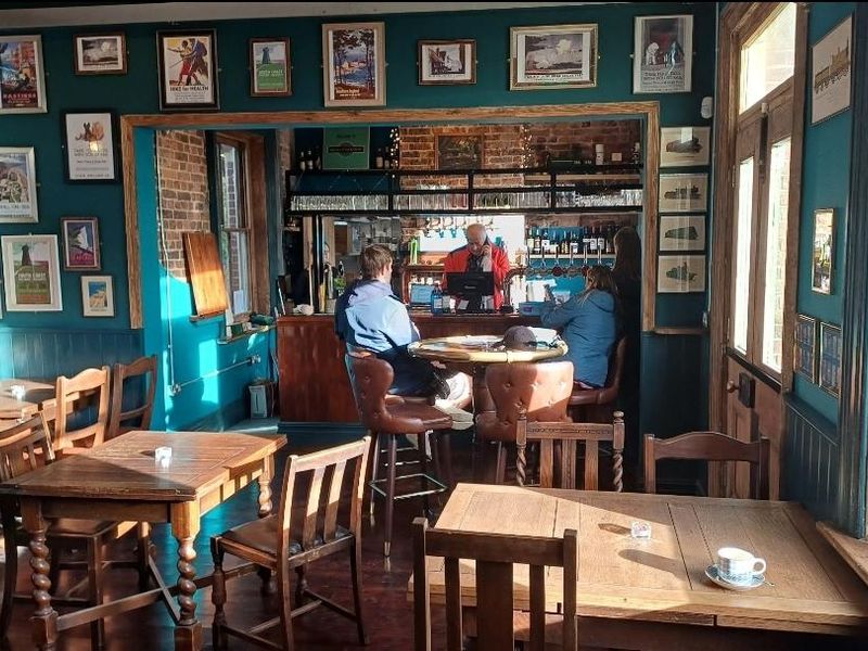 Interior. (Pub). Published on 02-12-2024