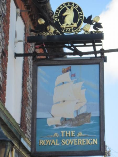 Inn sign. (Pub, External). Published on 07-08-2013