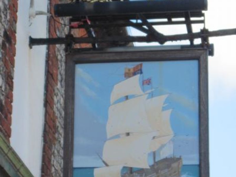 Inn sign. (Pub, External). Published on 07-08-2013