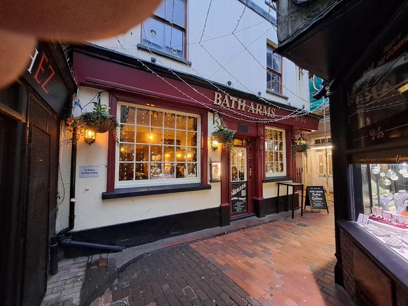 Exterior. (Pub, External). Published on 28-11-2024