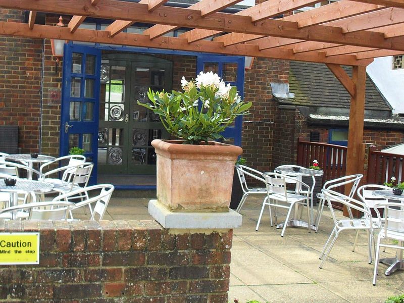 Outside seating area. (Pub, External). Published on 20-08-2017