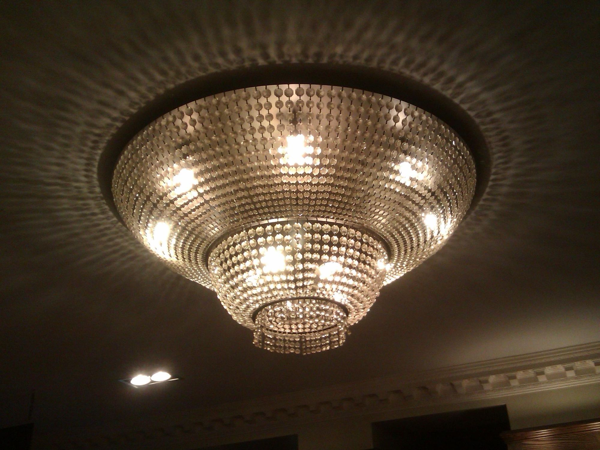 Photo taken September 2022 Roger Corbett Chandelier.. (Pub, Bar). Published on 26-09-2022