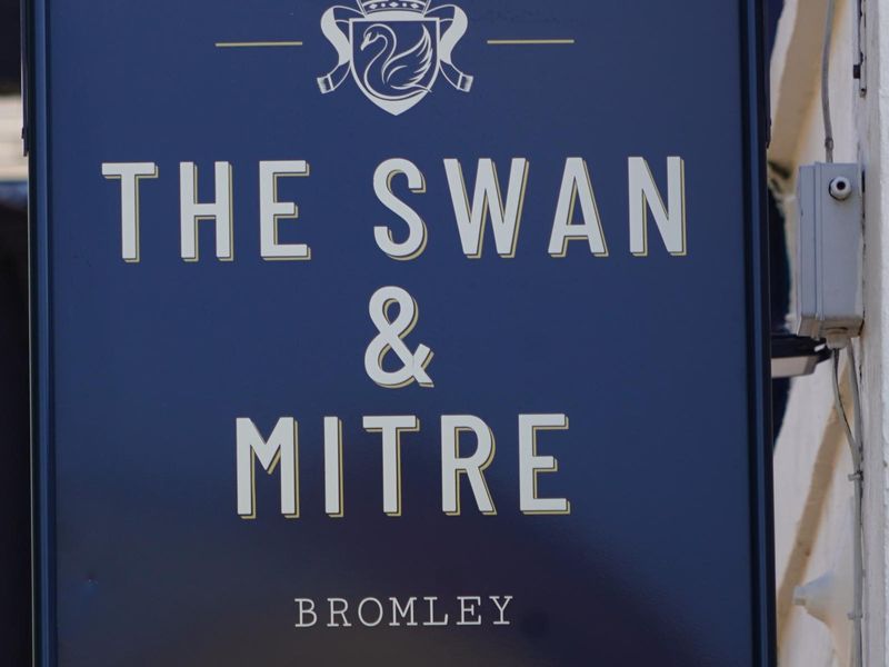 Photo taken 13 Aug 2026, pub sign.. (Pub, Sign). Published on 14-08-2026