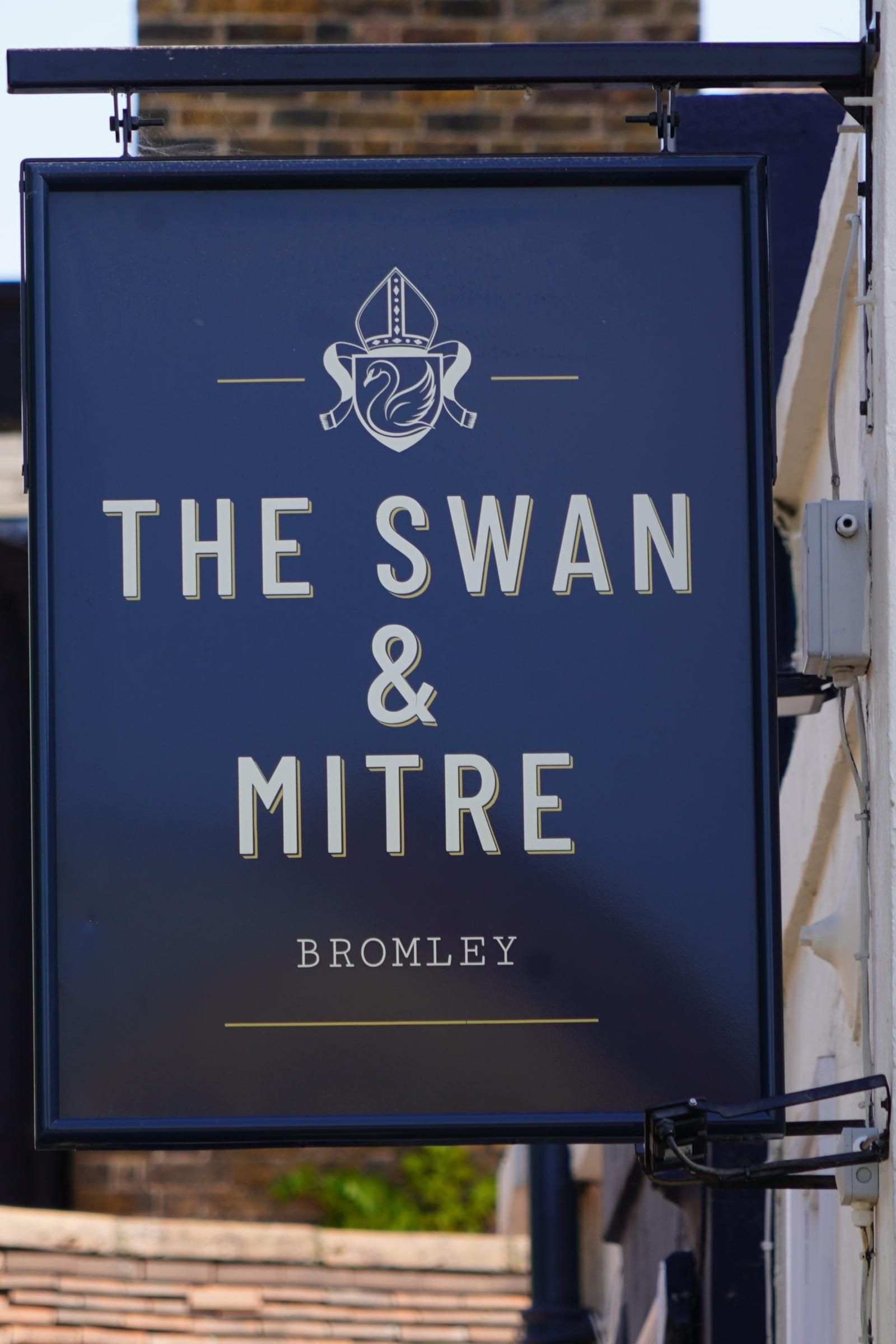 Photo taken 13 Aug 2026, pub sign.. (Pub, Sign). Published on 14-08-2026