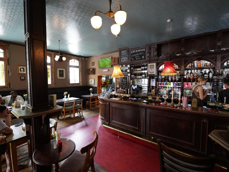 28 August 2022 interior. (Pub, Bar). Published on 28-08-2022