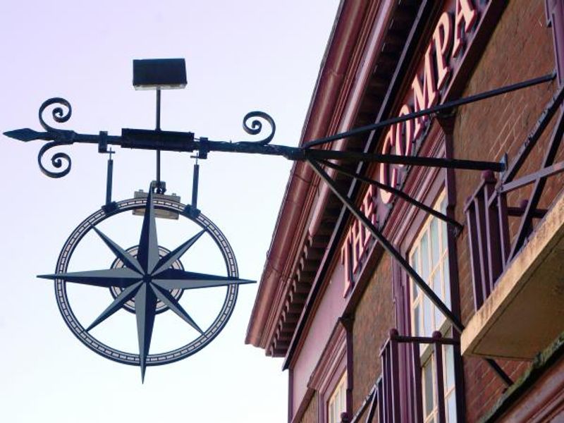 Photo taken 9 October 2015. Pub sign.. (Sign). Published on 09-10-2015