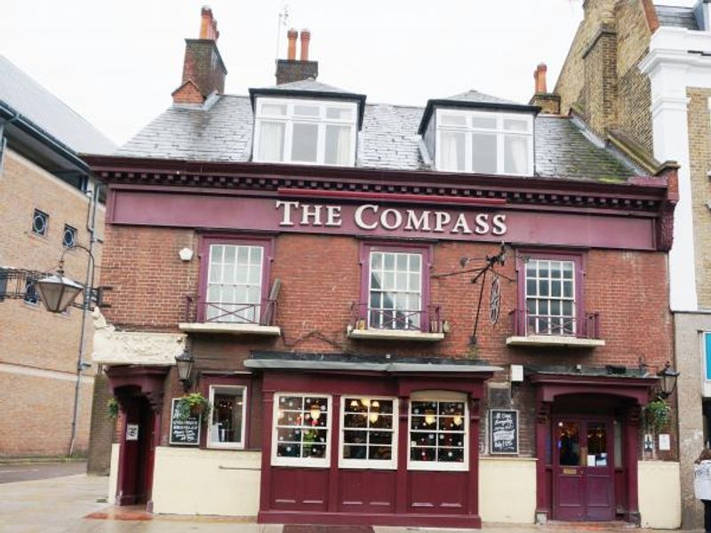 Photo taken 24 November 2015. Pub external.. (Pub, External). Published on 27-11-2015