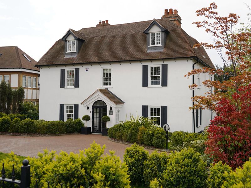 Photo taken 2 May 2021 ~ 6 yrs after conversion to house. (Pub, External, Key). Published on 02-05-2021 