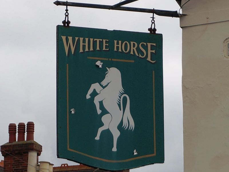 Photo taken 3 Aug 2015, pub sign.. (Pub, Sign). Published on 10-12-2023
