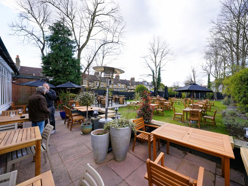 Photo taken 9 April 2022 garden.. (Pub, Garden). Published on 09-04-2022 