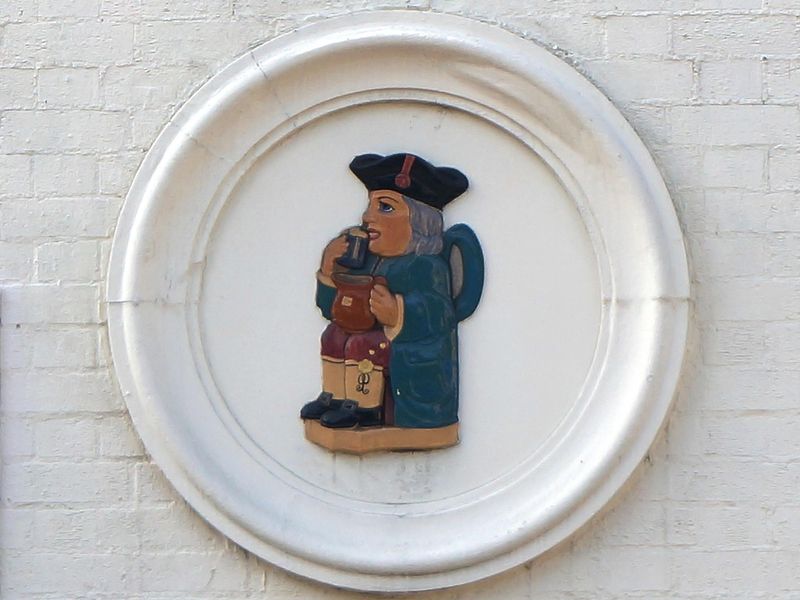 6 August 2018 Toby sign on external wall. (Pub, Sign). Published on 07-08-2018