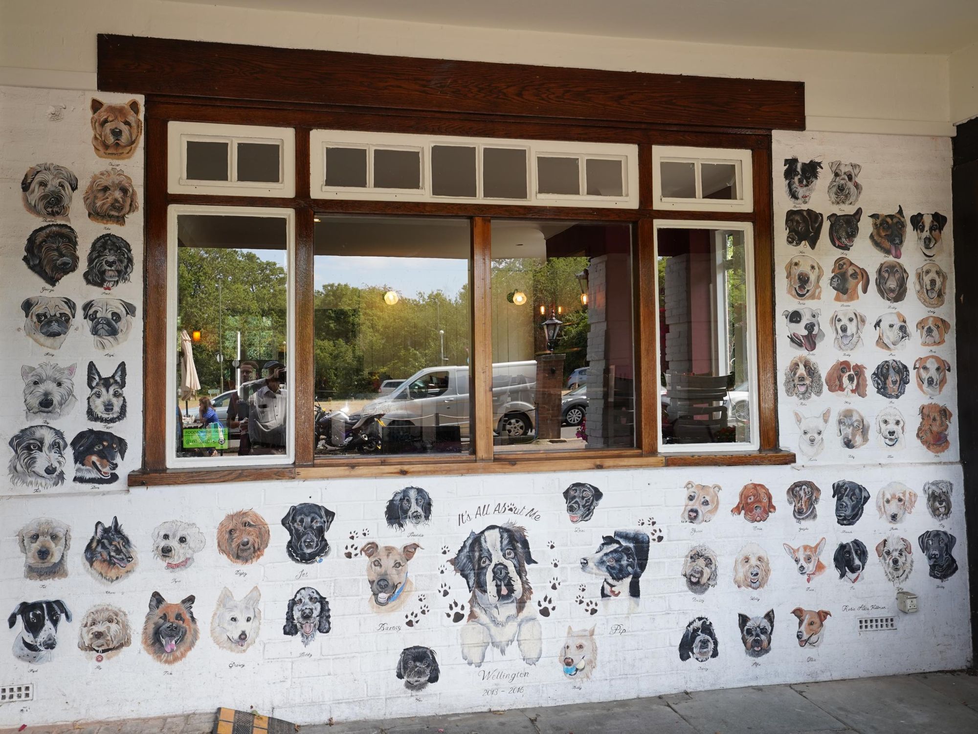 Photo taken 18 July 2026, dogs' wall of honour.. (Sign). Published on 20-07-2026