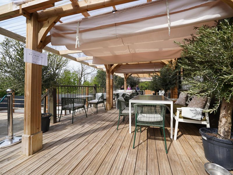 Photo taken 14 Apr 2024, terrace.. (Garden). Published on 16-04-2024 