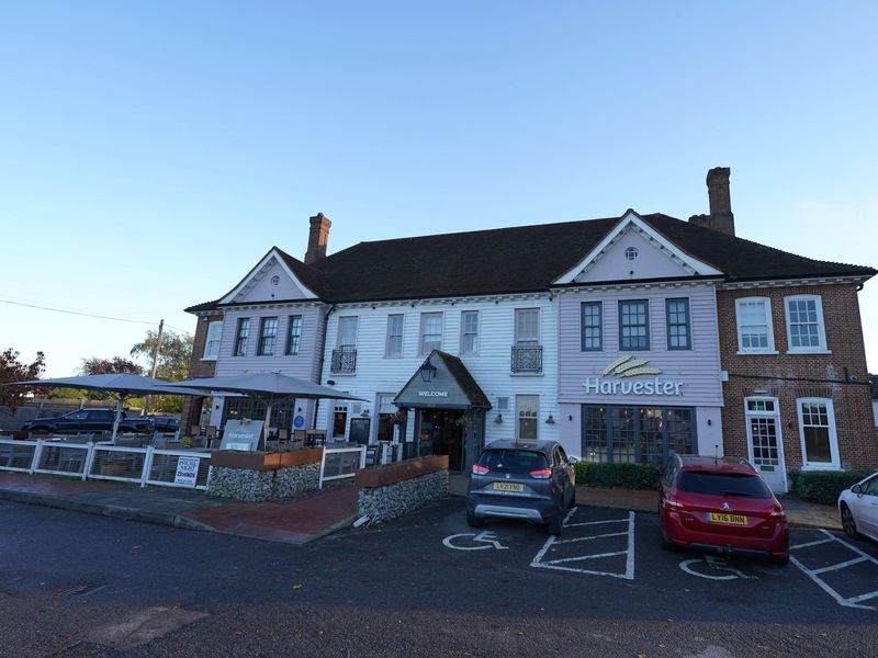 Photo taken 11 Nov 2023 exterior.. (Pub, External, Key). Published on 23-11-2023