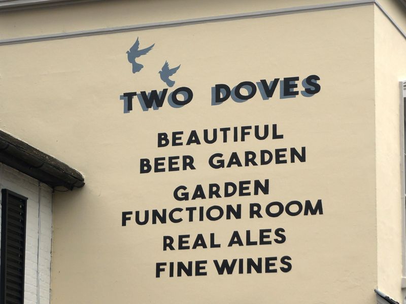 (Pub, Sign). Published on 01-09-2020 