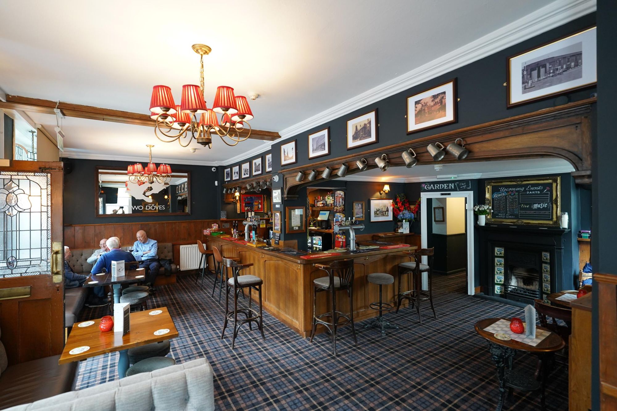 Photo taken 18 Sep 2025, lounge.. (Bar). Published on 21-09-2025