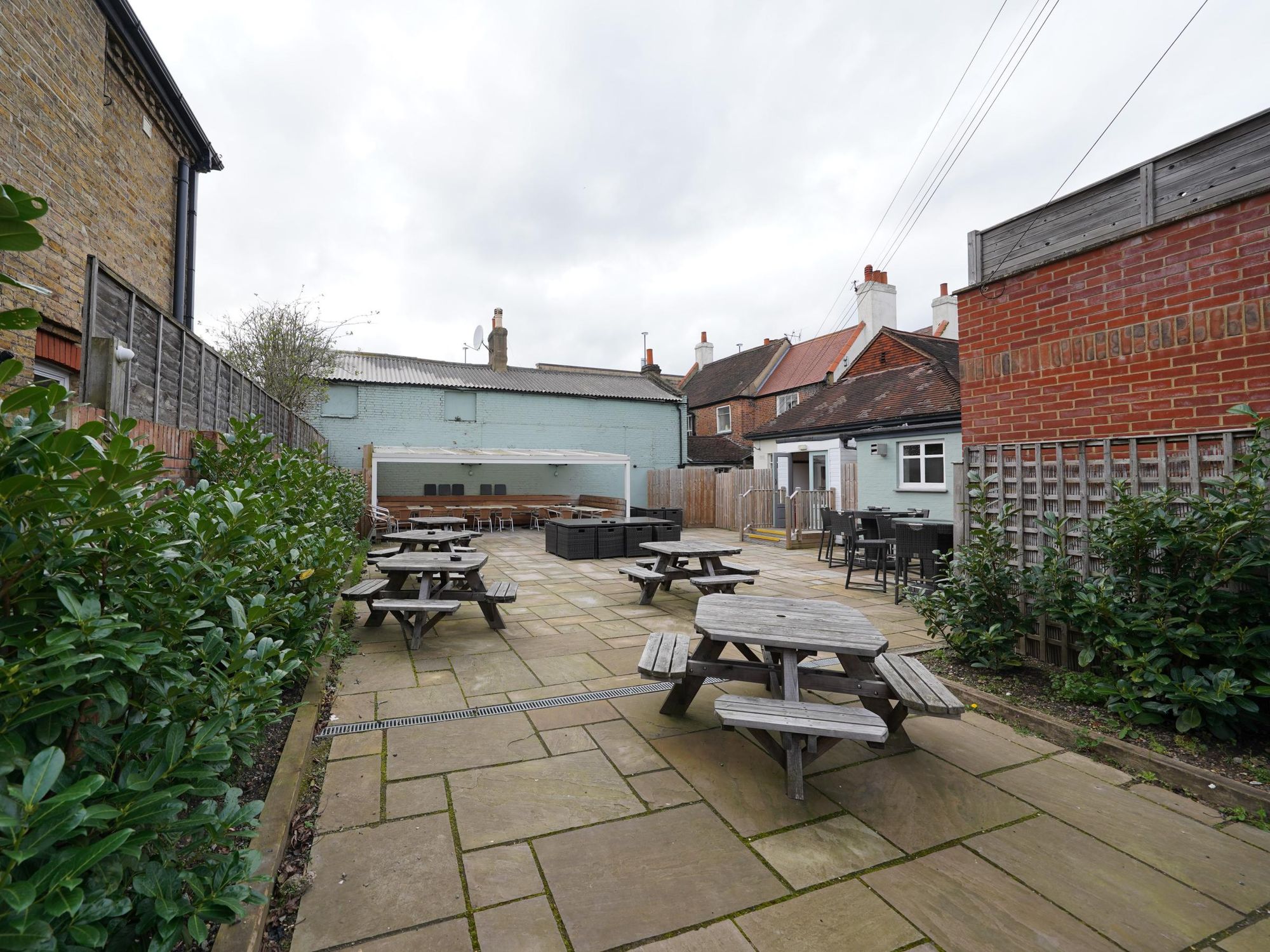 Photo taken 5 Apr 2024, patio.. (Pub, Garden). Published on 06-04-2024