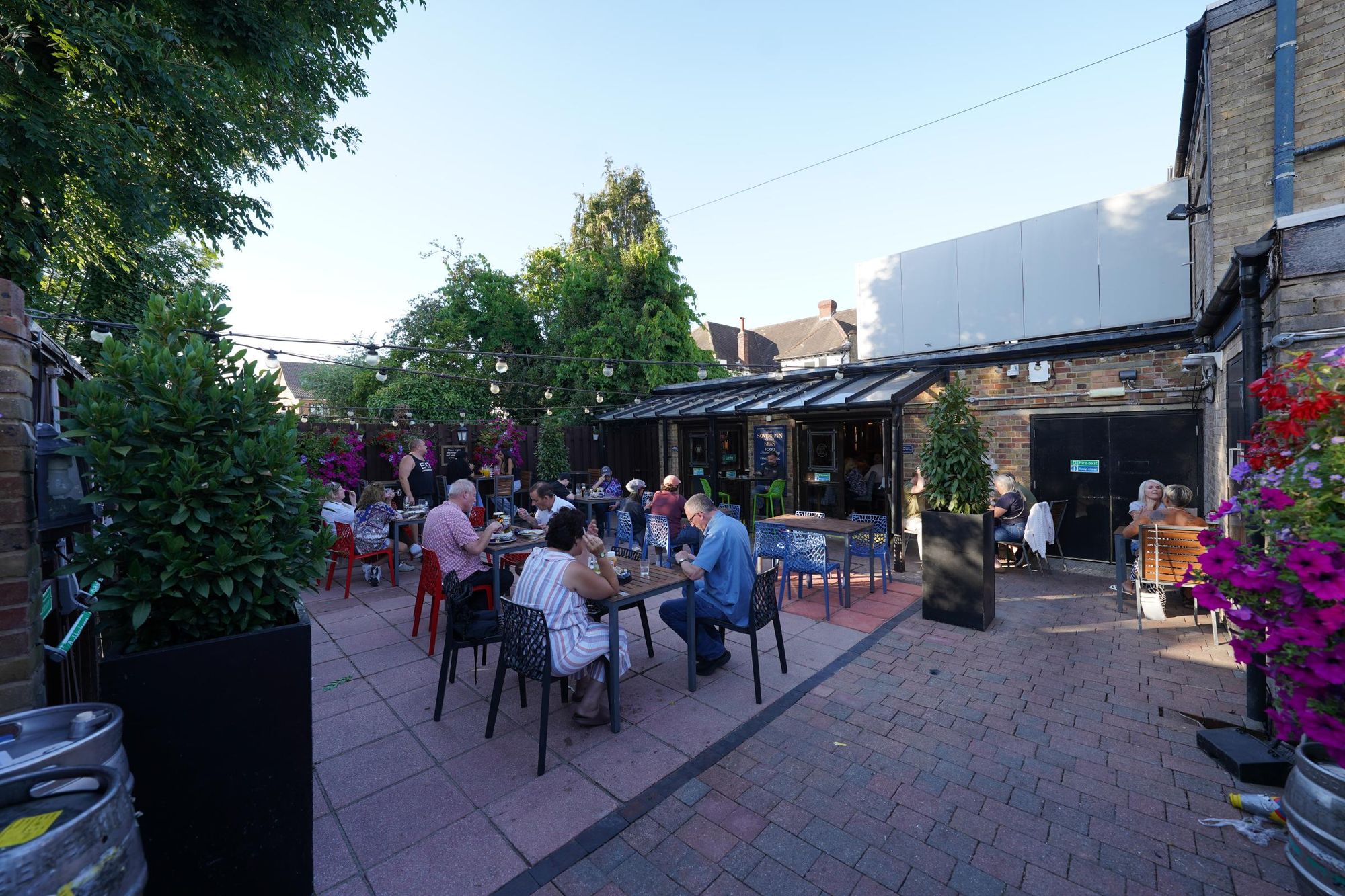 Photo taken 5 Aug 2026, patio.. (Garden). Published on 06-08-2026