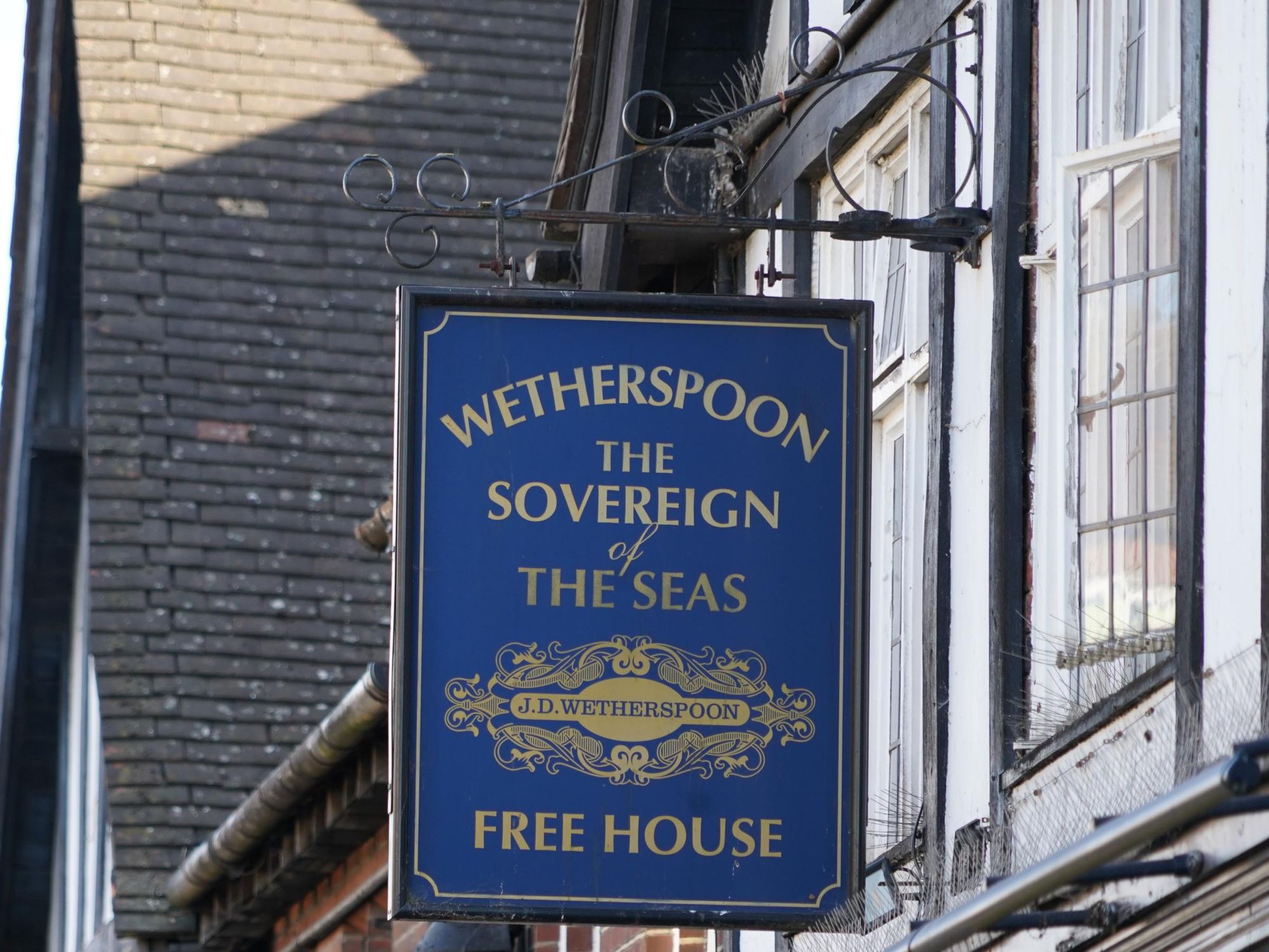 Photo taken 5 Aug 2026, pub sign.. (Sign). Published on 06-08-2026