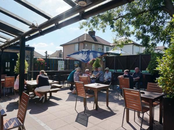 Photo taken 30 Aug 2016, patio.. (Garden). Published on 30-08-2016