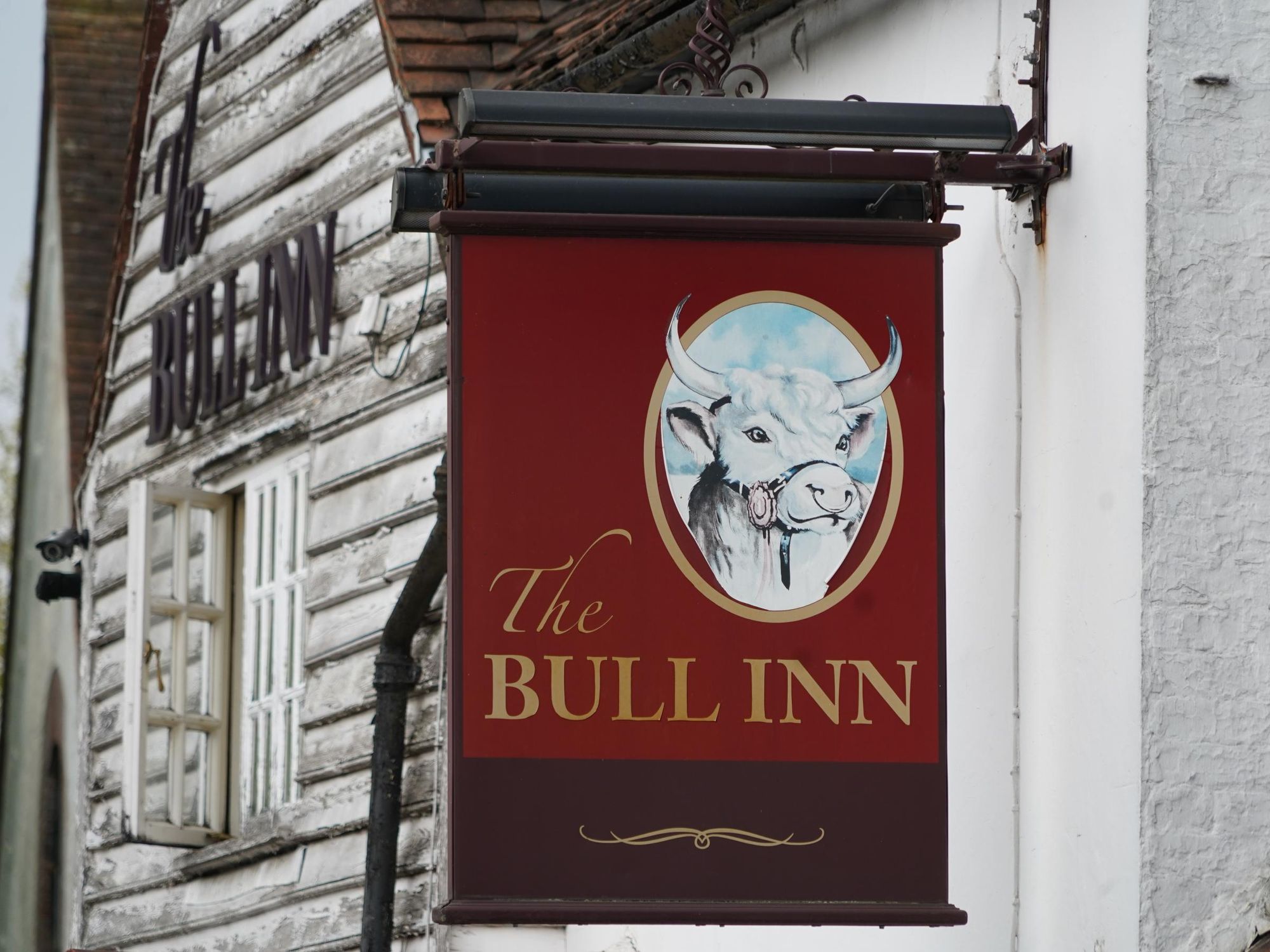 Photo taken 21 April 2025, pub sign.. (Sign). Published on 22-04-2025