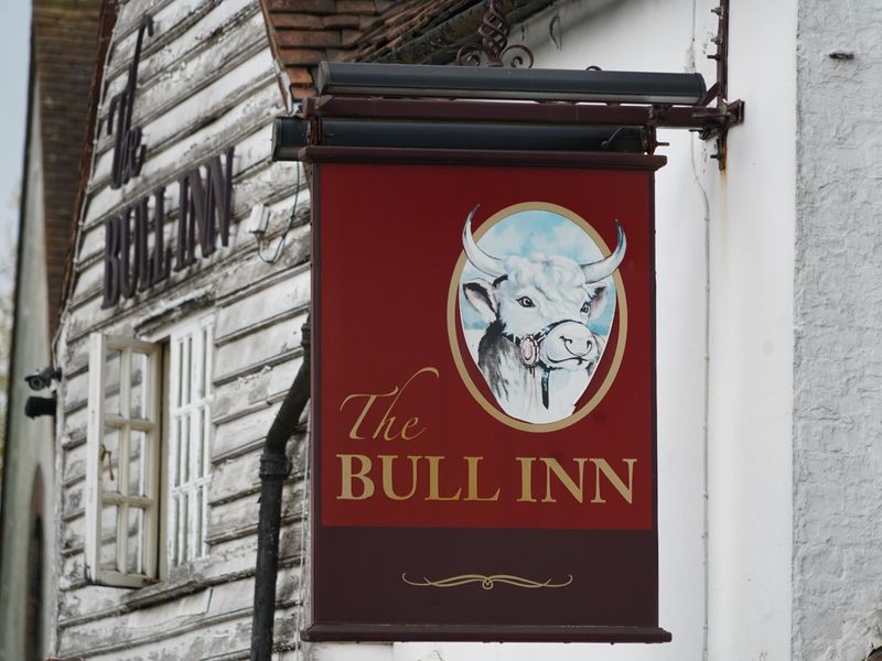 Photo taken 21 April 2025, pub sign.. (Sign). Published on 22-04-2025