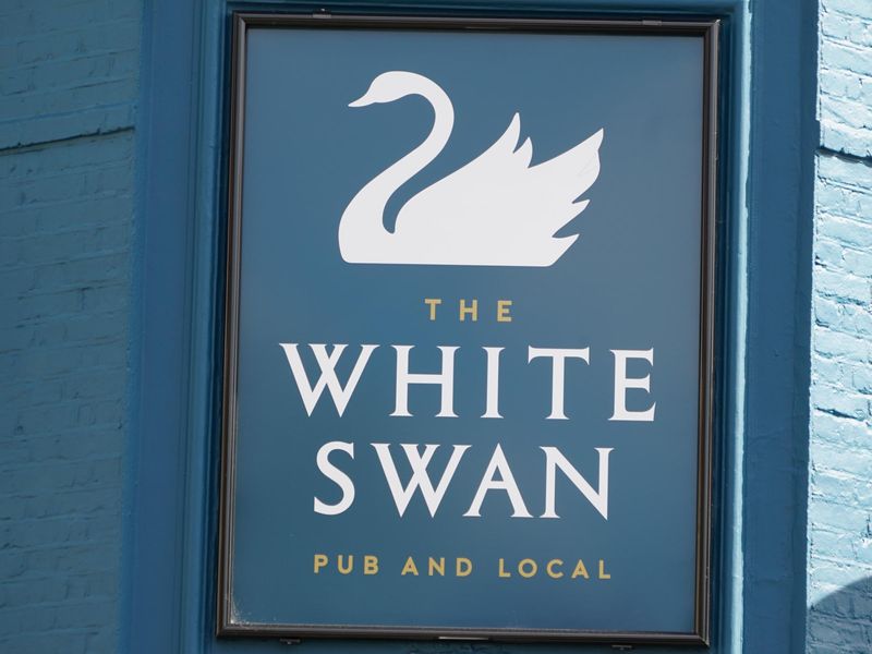 Photo taken 25 June 2022, pub sign.. (Sign). Published on 26-06-2022