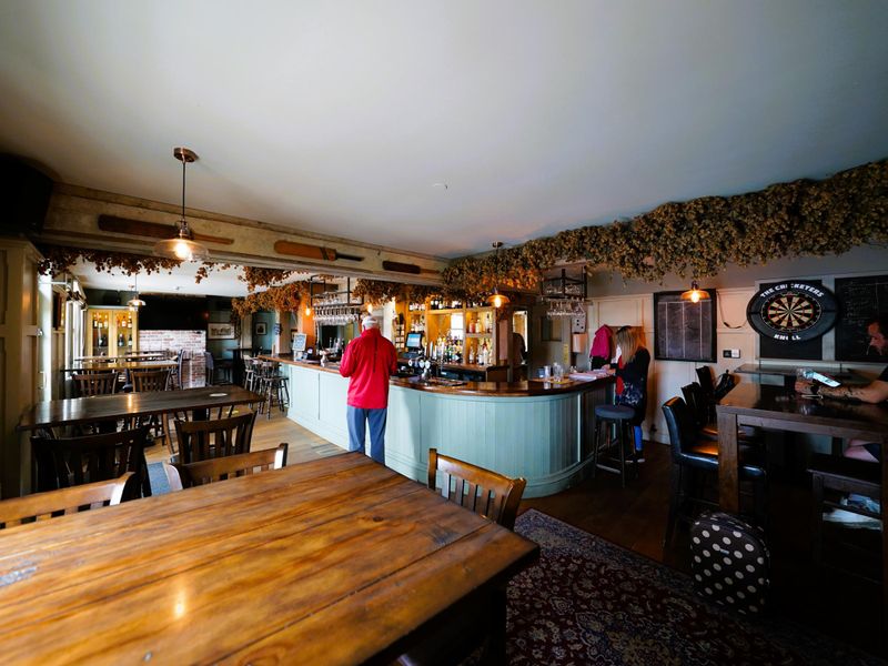 Cricketers, Orpington, interior 1. (Pub, Bar). Published on 29-06-2022