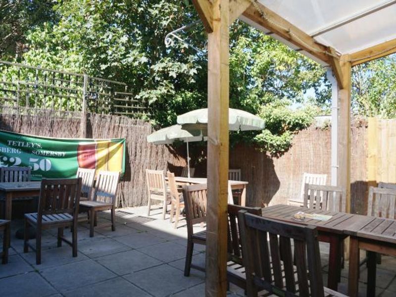 Photo taken 11 Sep 2016, patio.. (Pub, Garden). Published on 11-09-2016