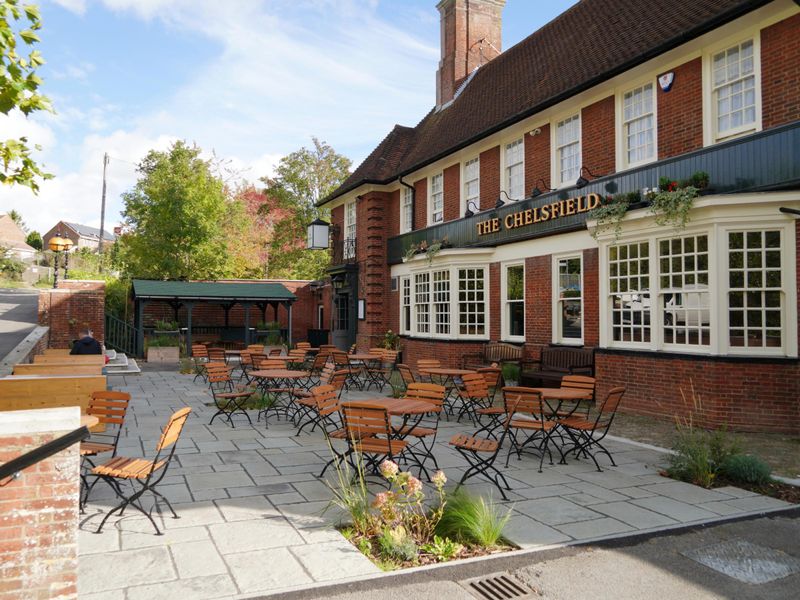 Photo taken 25 October 2021 garden at front of pub.. (Pub, Garden). Published on 27-10-2021 