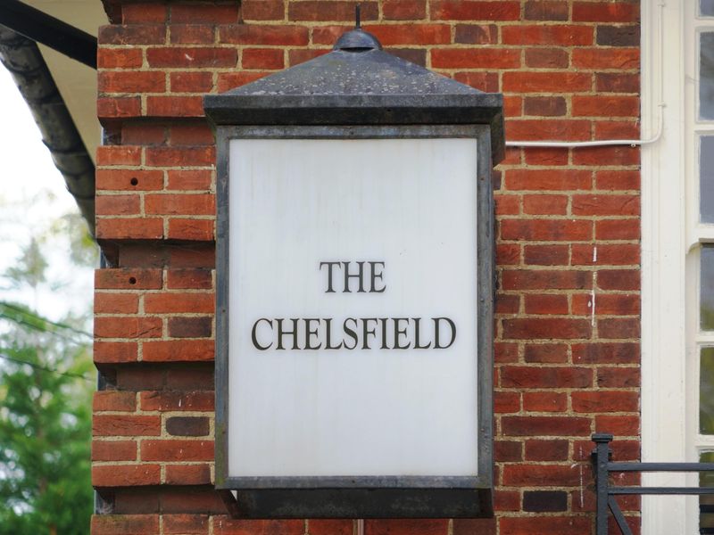 Photo taken 25 Oct 2021, lantern sign.. (Pub, Sign). Published on 10-12-2023 