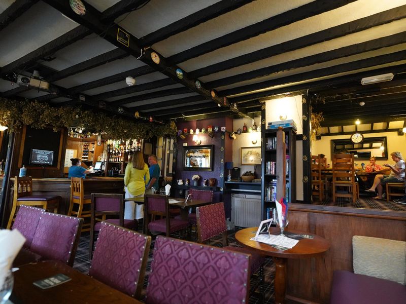 25 August 2022 interior. (Pub, Bar). Published on 31-08-2022