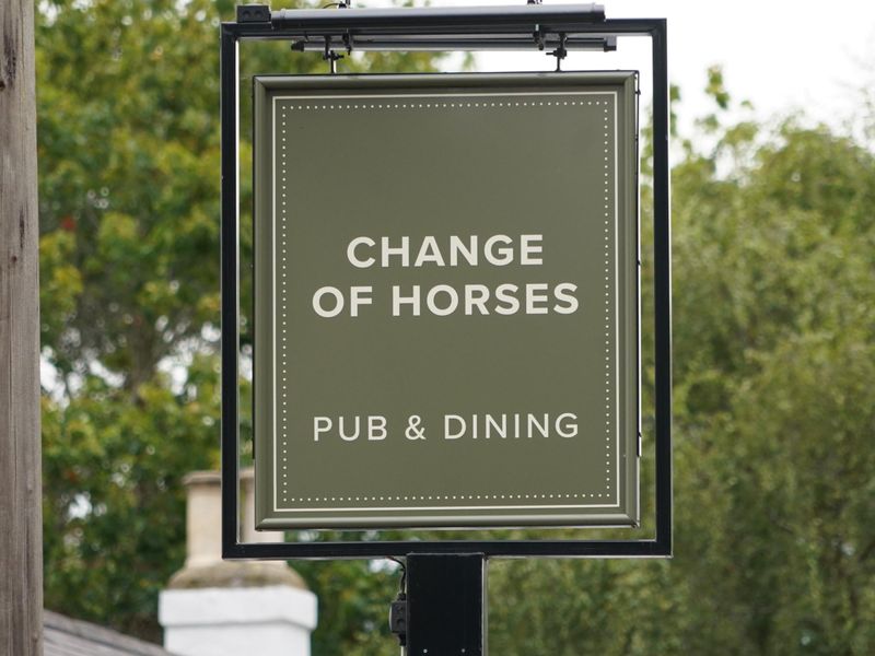 Photo taken 25 Aug 2022, pub sign. (Pub, Sign). Published on 27-09-2026