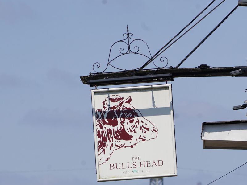 Photo taken 18 Jul 2026, hanging pub sign.. (Pub, Sign). Published on 19-07-2026 