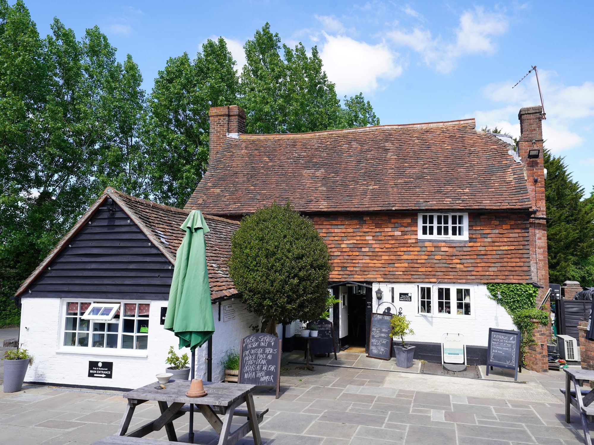 Photo taken 17 May 2025, exterior.. (Pub, External, Key). Published on 18-05-2025