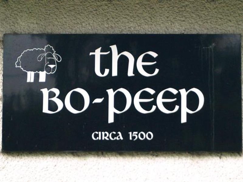 Photo taken 14 Aug 2015 exterior wall sign.. (Sign). Published on 14-08-2015