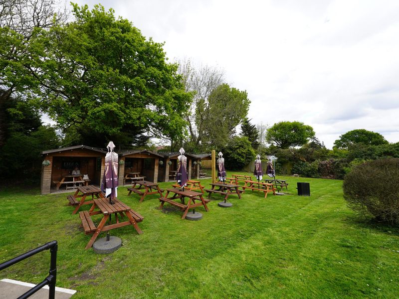 Photo taken 4 May 2024, garden.. (Pub, Garden). Published on 05-05-2024 