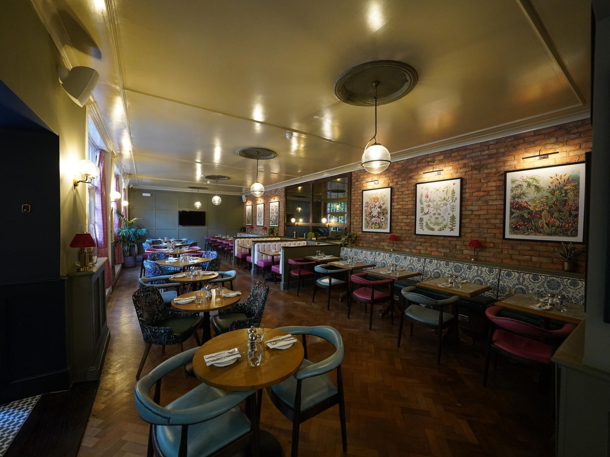 Photo taken 12 July 2023, restaurant.. (Pub, Restaurant). Published on 18-07-2023