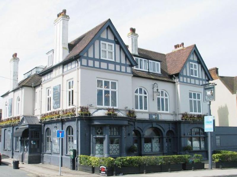 28 April 2013 still a pub. (Pub, External, Key). Published on 22-08-2015
