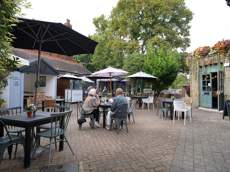 Photo taken 1 September 2022, garden.. (Pub, Garden). Published on 01-09-2022