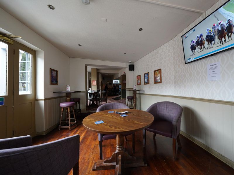 5 July 2022 interior. (Bar). Published on 07-07-2022 