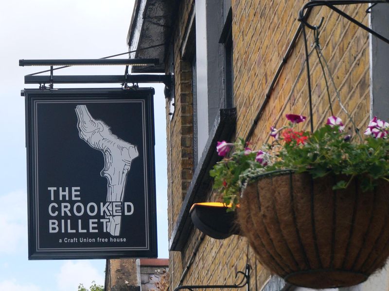 Photo taken 18 Aug 2020, pub sign.. (Sign). Published on 08-12-2023
