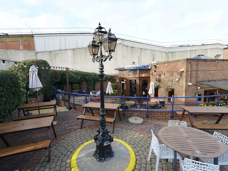 Photo taken 15 November 2024, patio.. (Pub, Garden). Published on 16-11-2024