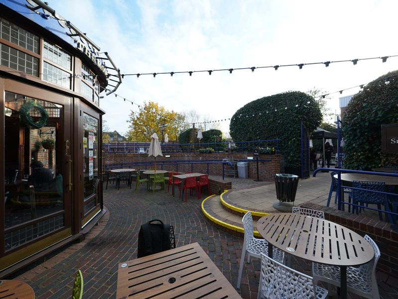 Photo taken 15 November 2024, patio.. (Pub, Garden). Published on 16-11-2024