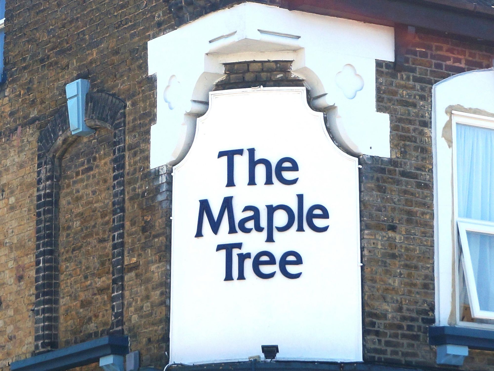 Photo taken 15 August 2018, corner sign. (Sign). Published on 05-08-2018
